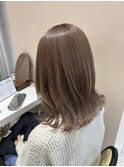 柔らかミルクティーベージュ