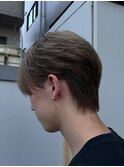センターパートウルフ