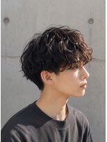 リア 八尾(Lia) スペインカール メンズ