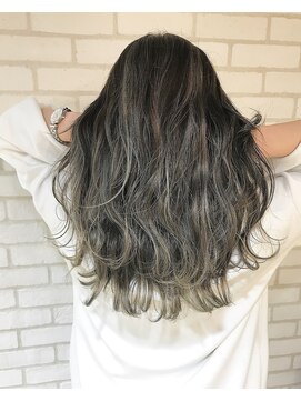 オーストヘアー リュウール(Aust hair Lueur) 【Aust】たっぷりハイライトにナチュラルグラデーション