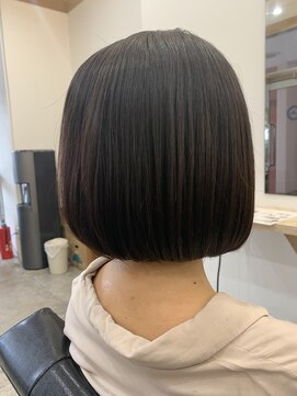 カキーン(cakeen) 黒髪暗髪☆大人可愛い重ためぷつっとカット潤いアースカラー