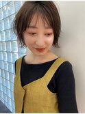 大人可愛いオン眉ボブ外ハネミディボブ