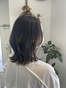リリヘアー(LiLi.hair) ゆるふわミディアム