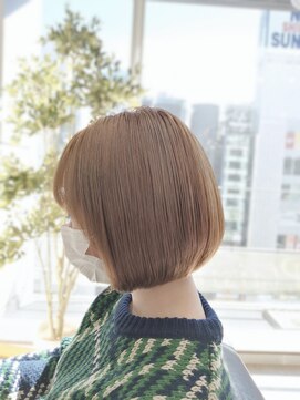 プレジール (Plaisir) 大人ミルクティーボブ　内巻き　小顔　ミニボブ　20代30代40代