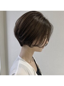 ファースト 泉中央店(first) ステップボーンカット/ニュアンスカラー/20代30代40代