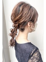 リタ(Lita)&nbsp;結婚式ドレスヘア　三つ編み編みおろしポニー