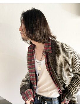 シアー(siar) ロングヘアー　ロングボブ