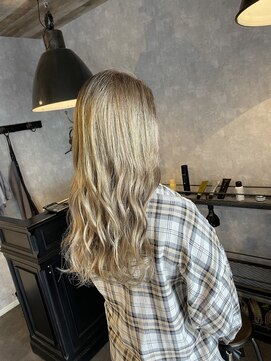 フリー(FREE) 外国人風ブロンドベージュ