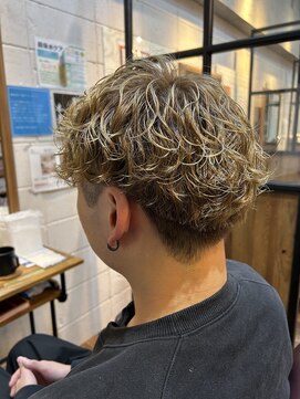 リスタ アンド リアン バイ リスタ(rista & RIAN by rista) ふんわりスパイラルパーマ