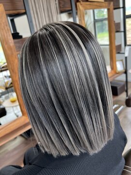 ラル(Lull) バレイヤージュ