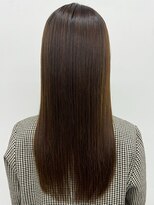 セル(CELL)&nbsp;髪質改善　サラサラストレートロング　グレージュカラー