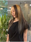 10代20代デザインカラーブリーチロングレイヤーハイライト