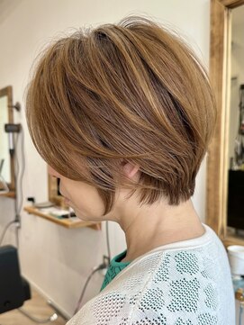 ハーツ(Heart's) 白髪ぼかし脱白髪染め似合わせショートボブ40代50代60代