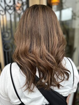 チョコレート(chocolate) 髪質改善大人可愛い20代30代40代50代レイヤーカット