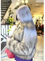 ブリッツレボルト(BLITZ R EVOLUT) ホワイトシルバーカラー◇【柏/柏駅】