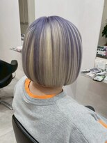 セイル(Sail) ライラックホワイトのコントラストボブ