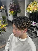 メンズ　ショート　センターパート　