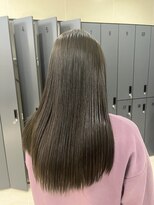 クララ ヒロシマ(CLALA Hiroshima)&nbsp;オリーブグレージュカラー♪