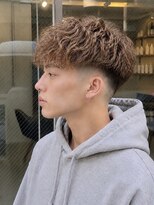 ビビッドオー(vivid/O)&nbsp;フェードスタイルスペインカールショート