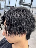 オーバル ジングウマエ(OVARL jingumae) 縦落ちツイストスパイラルセンターパート