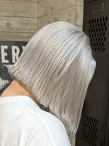 ヲタク(wotaku.)&nbsp;ホワイトカラーホワイトヘアホワイトシルバーハイトーンブリーチ