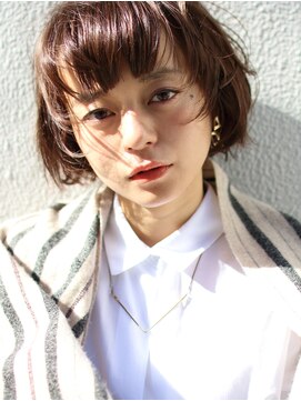 マグノリア(MAGNOLIA) ふわり外ハネカールボブ