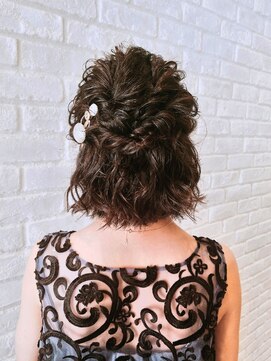 グリッター(Glitter) 【Glitter】外ハネ☆ツイスト止め