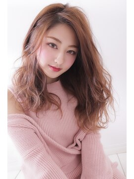 ナチュラルピー 千里丘店(Natural.P) ピンクグレージュ×ふんわりロングパーマ