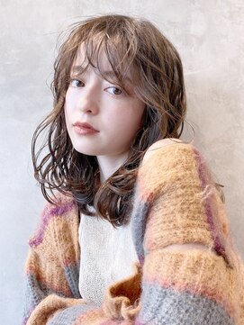 アイティーバイアルバム 藤沢店(IT by ALBUM) ブラウンミディ_外ハネボブセクションカラー_48879