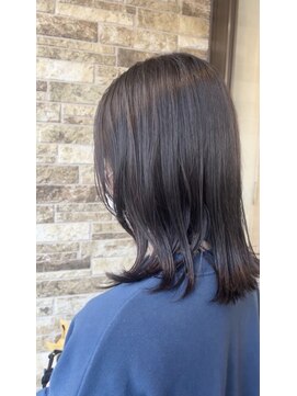 アヴァンヘアリゾート 鹿児島中央駅店(AVAN HAIR RESORT) 外ハネミディ