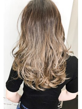 ミシェリー 新宿店(misherry) エアリーロング美髪艶髪オージュアミルクティーベージュ韓国風