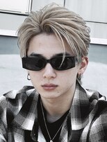 オーシャントウキョーシブヤ(OCEAN TOKYO shibuya) ハイトーンブリーチ韓国センターパートウルフ