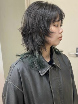 パークレーン アイス イヴェン(park lane ICI yeven) レイヤーカットウルフカットオリーブカラーハッシュカット前髪re