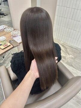 アヴァンス 箕面(AVANCE.) 髪質改善トリートメント