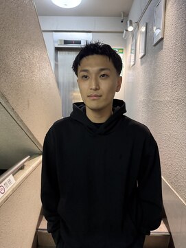 ローグ(Logue) テーパーフェード/スパイキーショート/バーバー/メンズカット