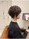 魅力倍増カールセミディシアーカラーダークアッシュショートヘア