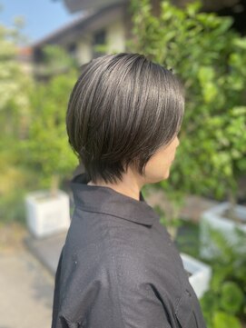 美容室 ルチア ハワイ(Luccica HAWAII) 【luccicaＨＡＷＡＩＩ/森麻乃】くびれショート