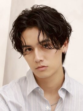 ルーシー 川越(LUCEY) ツイストスパイラルパーマ波巻きパーマシャドウパーマメンズ