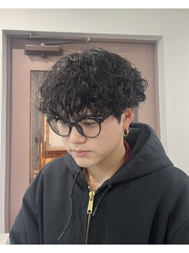 セレーネヘアー オオサカ 心斎橋店(Selene hair OSAKA) メンズパーマスタイル/フェザーパーマ/ツイストスパイラル