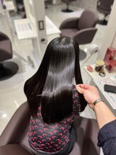 アチェロ(Acero.) 韓国風レイヤー×20代艶髪グレージュカラー