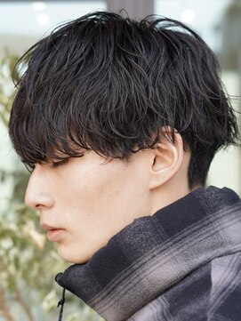 ノードオム 栄(NODE HOMME) シャドウ波巻きスパイラルマッシュ刈り上げ栄矢場町名古屋パーマ