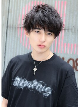 ネイビー(NAVY) 雰囲気○黒髪くせ毛風パーマ マッシュショートレイヤー