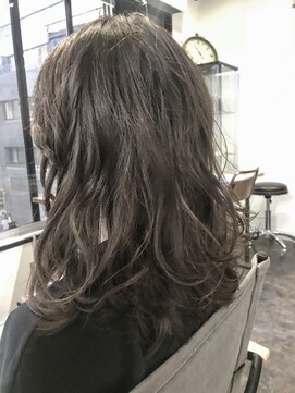 アクトゥス(AEQUITAS) Wカラーベージュブラウン【池袋/20代/30代/40代】