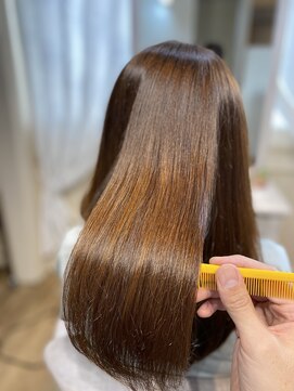 ブレスヘアーデザイン(BLESS HAIR DESIGN) 自然で柔らかな仕上がりの美革ストレート(縮毛矯正)