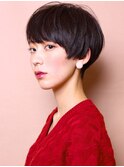 大人のフレンチハイベーシックショートボブ