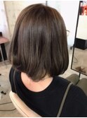グレージュボブスタイル
