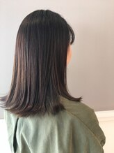 アンドアッカ(&acca)&nbsp;カーキカラーで艶＋透明度アップ