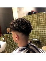 バーバーショップ レガロ(REGALO)&nbsp;カーリースキンフェード