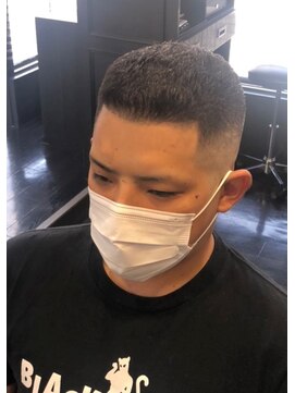 ヒロザバーバー(HIRO THE BARBER) サイドパート