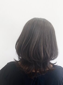 ニコア 千葉(nicoa) カーキグレージュ/韓国レイヤー/大人巻き[千葉/千葉駅]